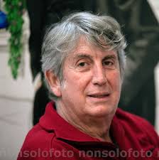 Ritratto di Stefano Lai, speaker e voce dell'evento