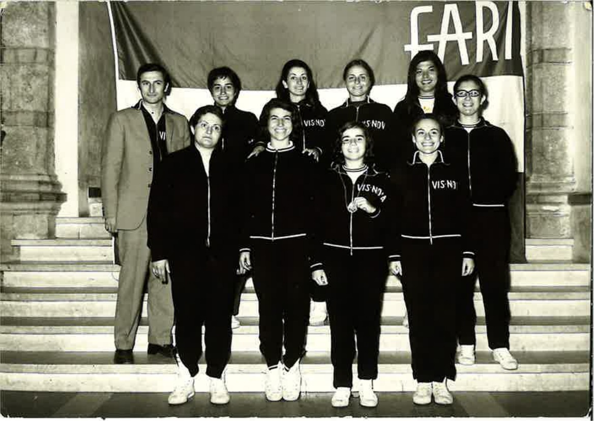 Terza immagine della squadra femminile Vis Nova